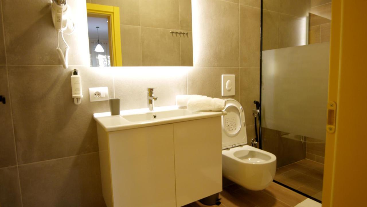 טיראנה Koni'S Studio Apartments מראה חיצוני תמונה